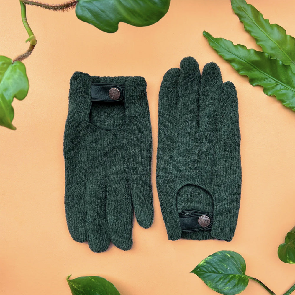 We the Wild Leaf Cleaning Gloves image 0