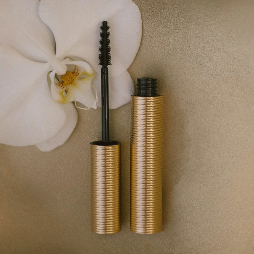 Black Mascara with FREE Eyelash Curler image 1