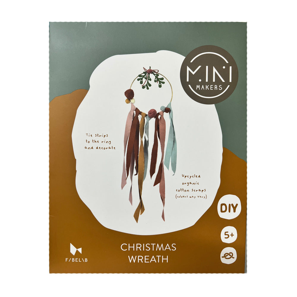 DIY Christmas Wreath image 1